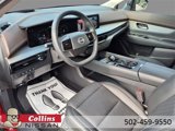 Certified 2025 Nissan Murano Platinum w/ Cargo Package image 4