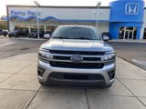 Used 2024 Ford Expedition XLT image 3