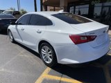 Used 2016 Chevrolet Malibu LT image 4