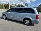 Used 2013 Chrysler Town & Country Touring image 4