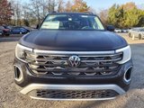 New 2025 Volkswagen Atlas Peak Edition SE image 2