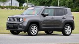 Used 2018 Jeep Renegade Latitude image 4
