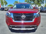 New 2025 Nissan Pathfinder SL image 2