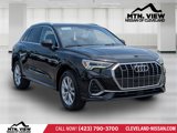 Used 2024 Audi Q3 2.0T Premium image 2