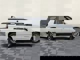New 2025 Chevrolet Suburban Premier image 5
