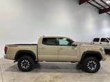 Used 2018 Toyota Tacoma TRD Sport image 6