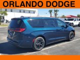 New 2025 Chrysler Pacifica Premium image 4