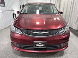 Used 2020 Chrysler Voyager L image 2