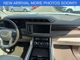 Used 2021 GMC Yukon XL Denali w/ Denali Premium Package image 5