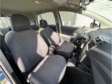Used 2010 Toyota Yaris 4-Door Hatchback image 4