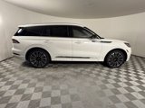 New 2025 Lincoln Aviator Black Label image 6