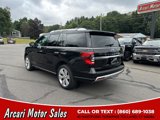 Used 2023 Ford Expedition Platinum image 3