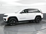 New 2025 Jeep Grand Cherokee Altitude image 6