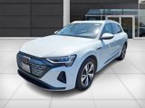 Used 2024 Audi Q8 e-tron Premium Plus image 3