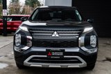 New 2025 Mitsubishi Outlander SE image 2
