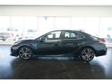Used 2019 Toyota Camry SE w/ Carpet Mat Package image 4