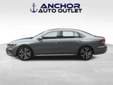 Used 2022 Volkswagen Passat 2.0T SE image 4