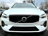 Used 2022 Volvo XC60 B5 Momentum image 4