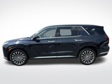 Used 2024 Hyundai Palisade Calligraphy image 2