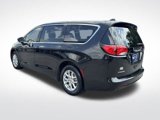 Used 2023 Chrysler Voyager LX image 3