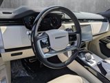 New 2025 Land Rover Range Rover SE image 3
