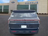 New 2025 Lincoln Navigator Reserve image 6