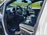 New 2025 Chrysler Pacifica Limited image 2