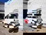 New 2024 Ford Expedition XLT image 3
