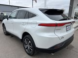 Used 2023 Toyota Venza image 3