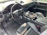 Certified 2021 Porsche Cayenne Turbo image 4