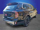 New 2025 Kia Telluride SX w/ SX Captain's Chair Package image 3