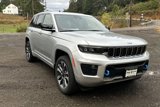 New 2023 Jeep Grand Cherokee Overland w/ Advanced Protech Group III image 2