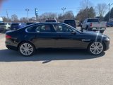 Used 2020 Jaguar XF Premium image 2