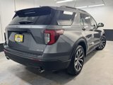 Used 2023 Ford Explorer ST-Line image 4