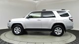 Used 2022 Toyota 4Runner SR5 Premium image 4