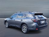 Used 2023 Subaru Outback Premium image 4