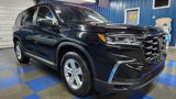 Used 2023 Honda Pilot LX image 2