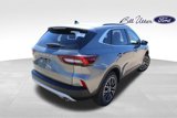 New 2025 Ford Escape SE image 3