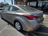 Used 2016 Hyundai Elantra SE image 4