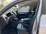 Used 2021 Volkswagen Atlas SE w/ Towing Package image 3