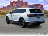 New 2025 Volkswagen Atlas Peak Edition SE image 4