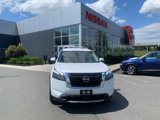New 2025 Nissan Pathfinder SL image 2