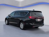 New 2025 Chrysler Pacifica Select image 4