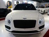 Used 2018 Bentley Bentayga image 2