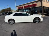 Used 2020 Chrysler 300 Limited image 4