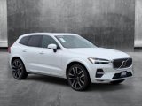 Used 2022 Volvo XC60 B6 Inscription w/ Advanced Package image 3