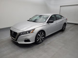 Used 2022 Nissan Altima 2.5 SR image 2