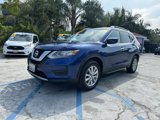 Used 2017 Nissan Rogue SV image 3