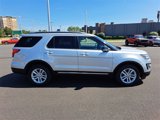 Used 2016 Ford Explorer XLT w/ Equipment Group 202A image 6