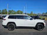 Used 2023 Jeep Grand Cherokee L Laredo image 6